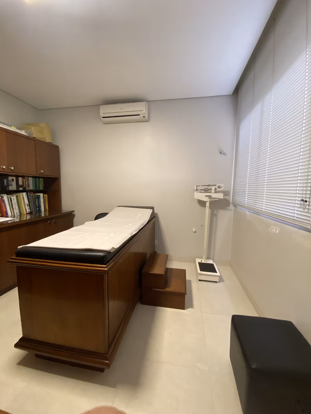 Sala de atendimento e área interna da Cliningá — foto 28
